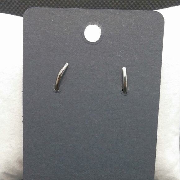 Butterfly Wing Dangle Earrings Colorful Gunmetal Gray Sparkle Pink Blue Crystals - Picture 5 of 9